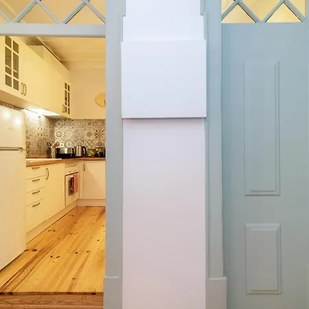 Apartment Guestready - Cosy Madalena Flat Lisbon